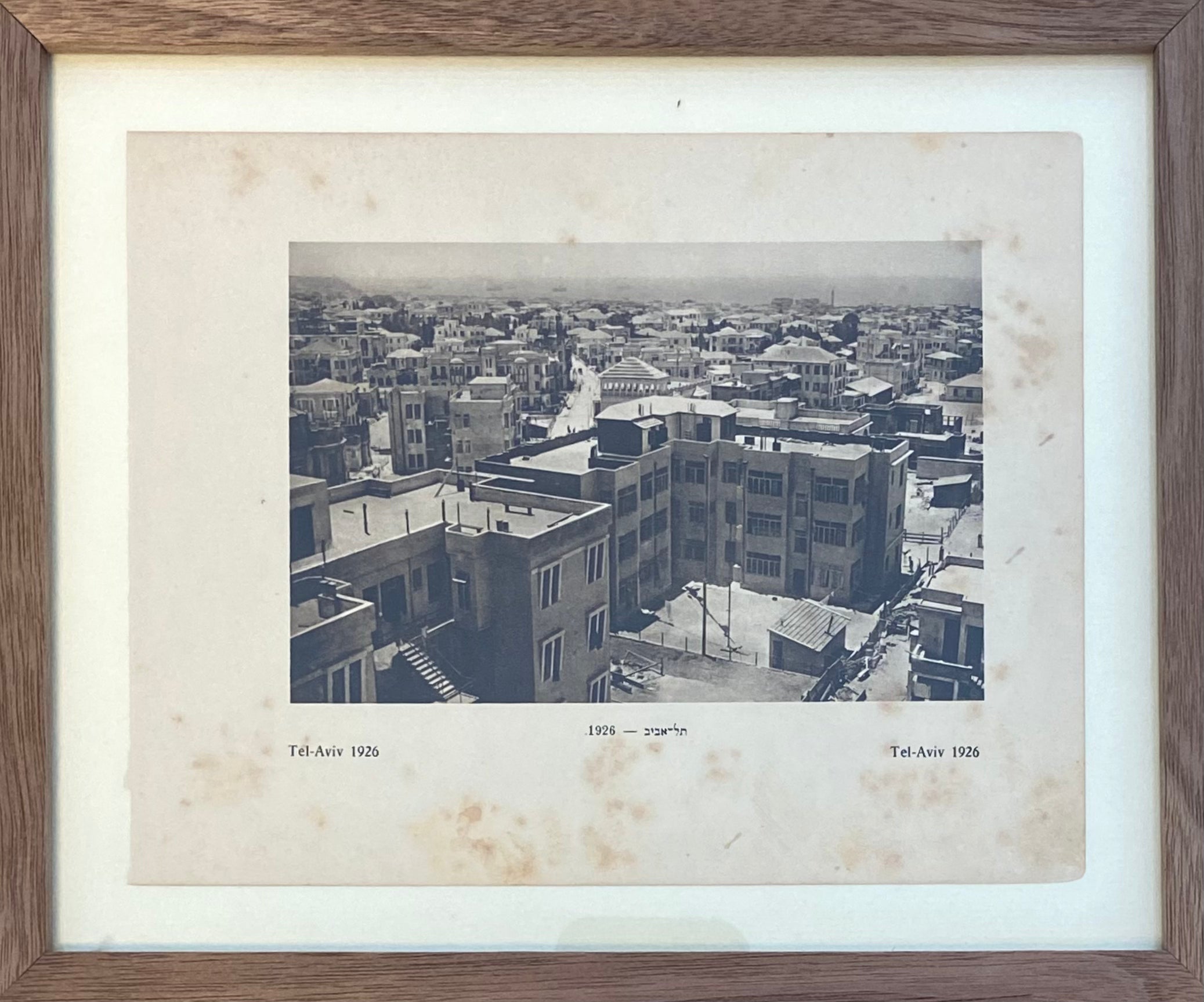 תל אביב 1926 / צילום ממוסגר מתוך של אברהם סוסקין, 1926