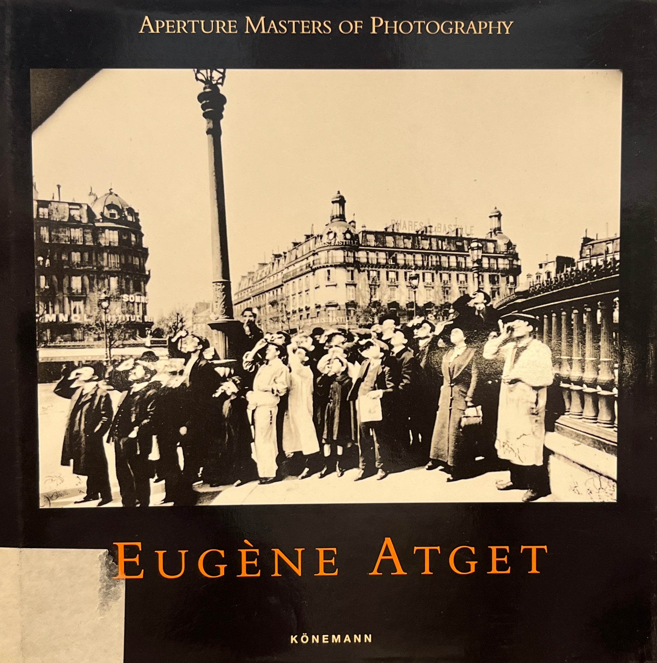EUGENE ATGET / APERTURE MASTERS OF PHOTOGRAPHY