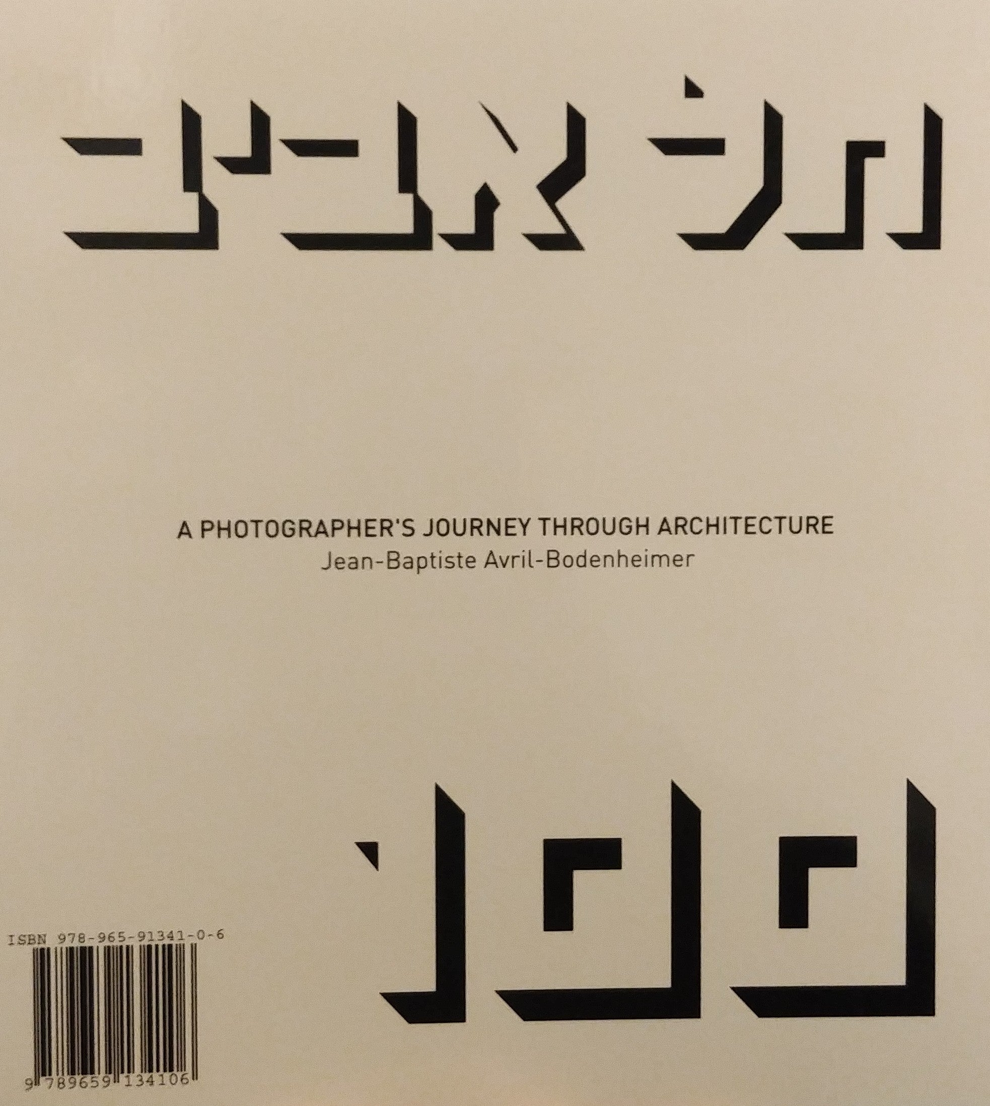תל אביב 100 / A PHOTOGRAPHER'S JOURNEY THROUGH ARCHITECTURE