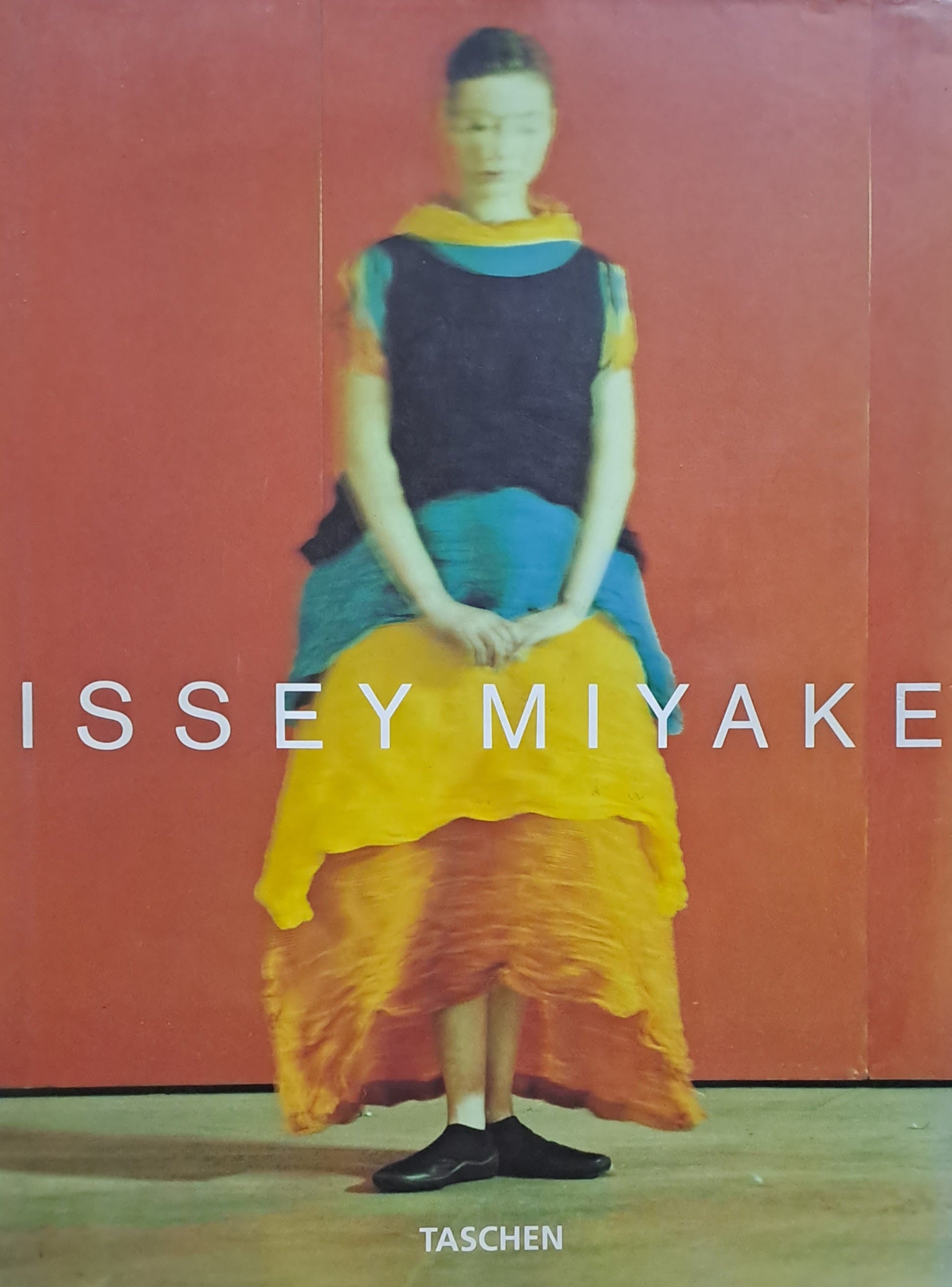 ISSEY MIYAKE