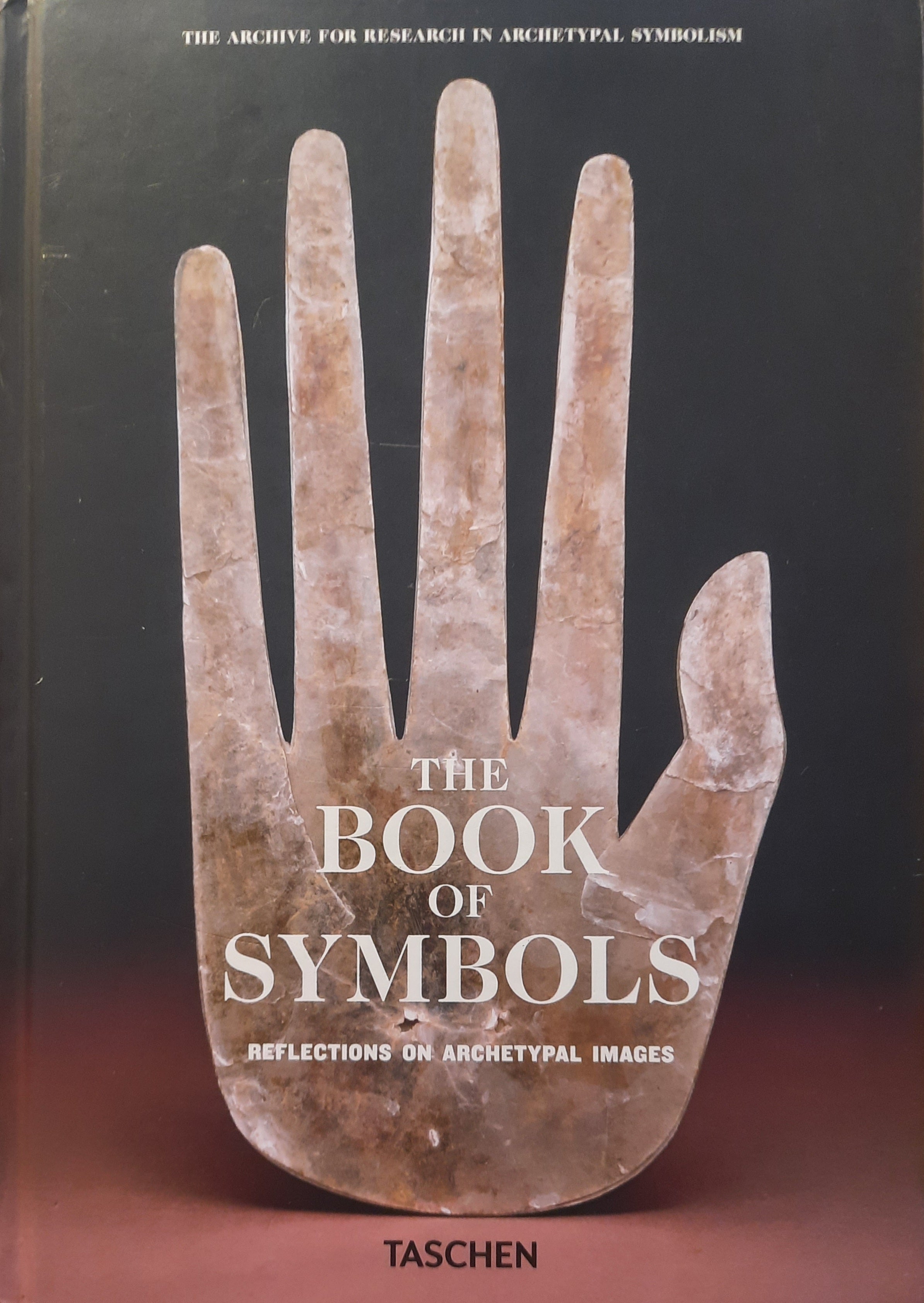 The Book of Symbols / Reflections on Archetypal Images