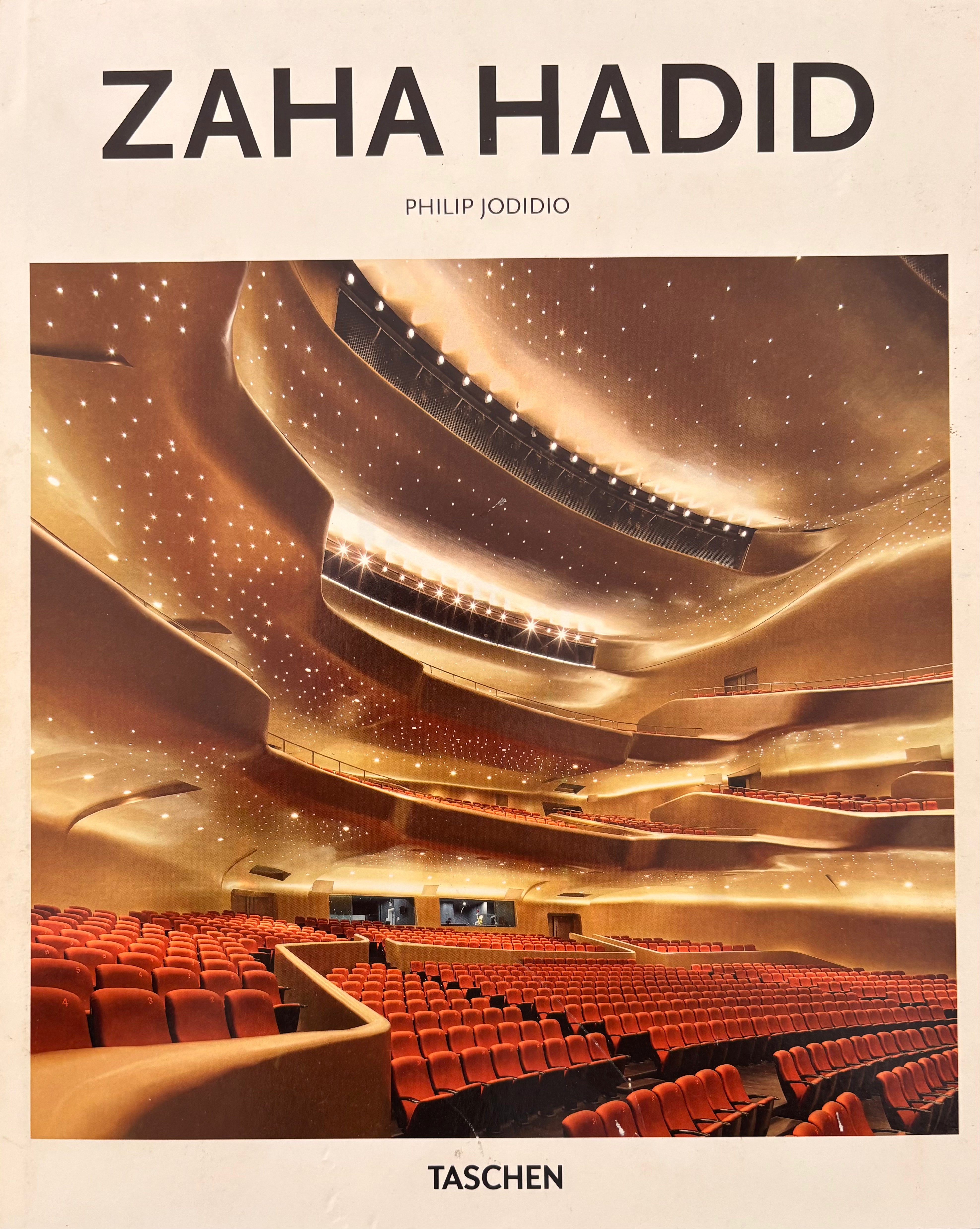 Zaha Hadid \ 1950-2016 \ The Explosion Reforming Space