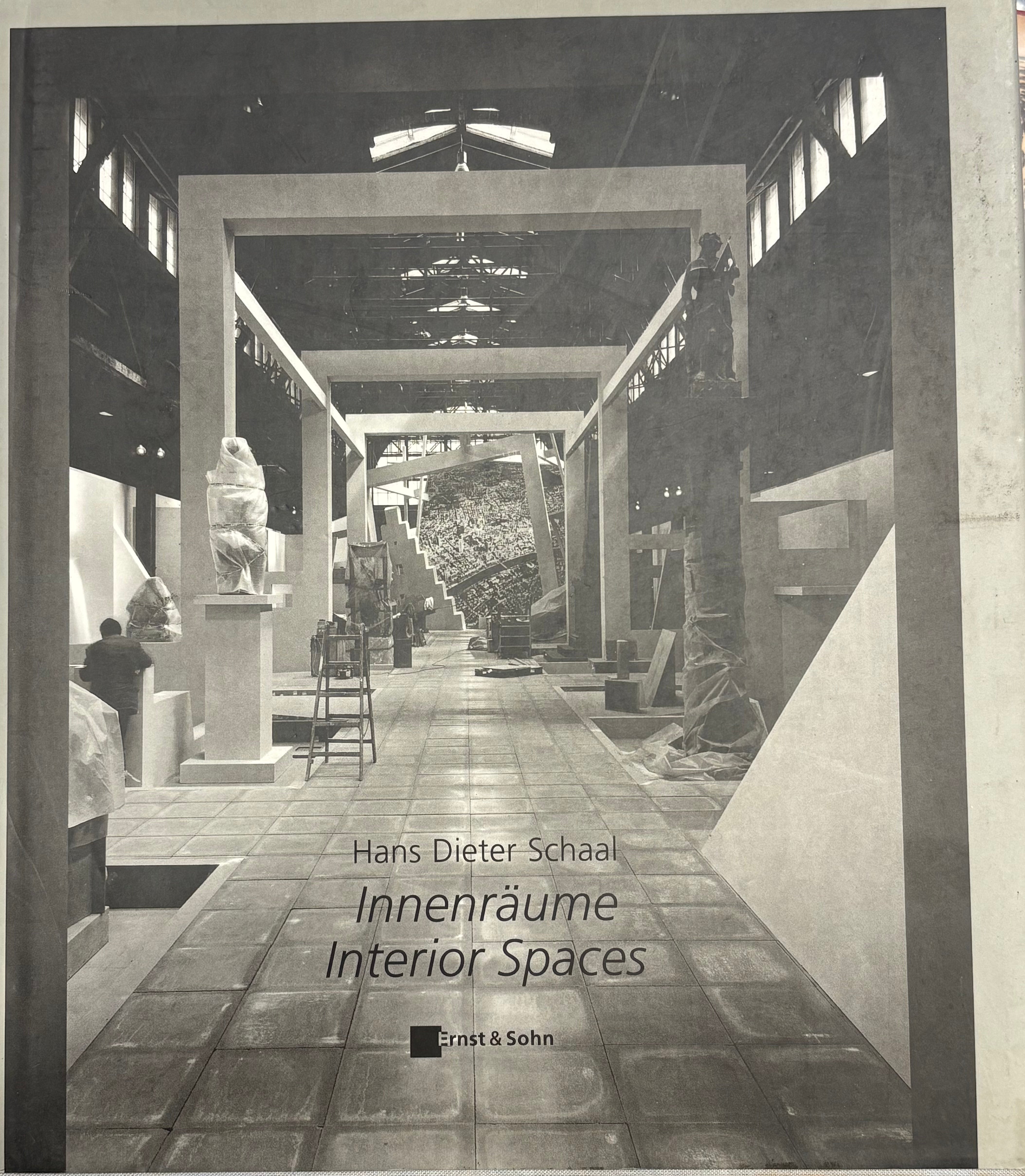 Inneraume- Interior Spaces