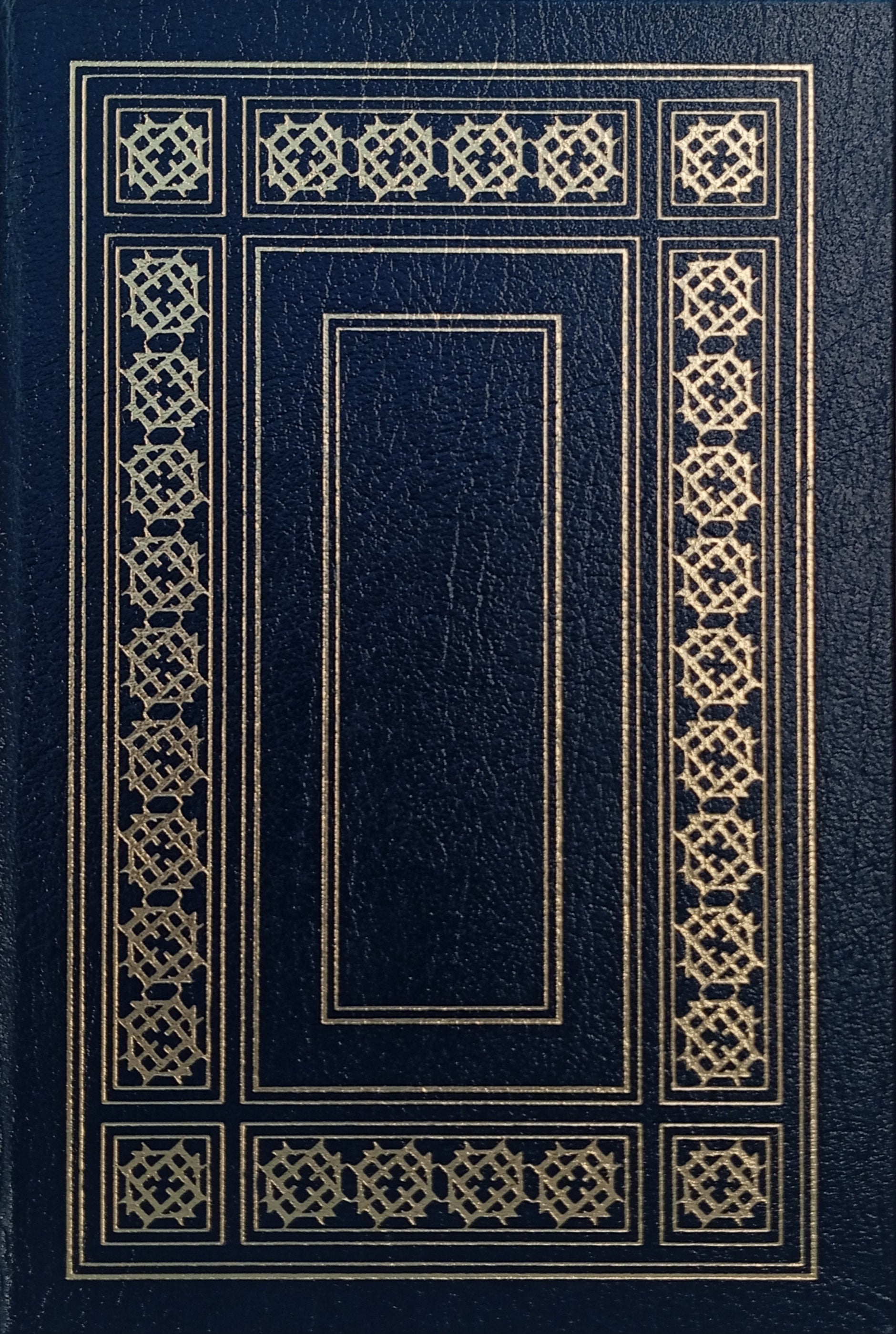 From the Earth to the Moon: Collector's Edition / by Jules Verne, with illustrations by Robert Shore