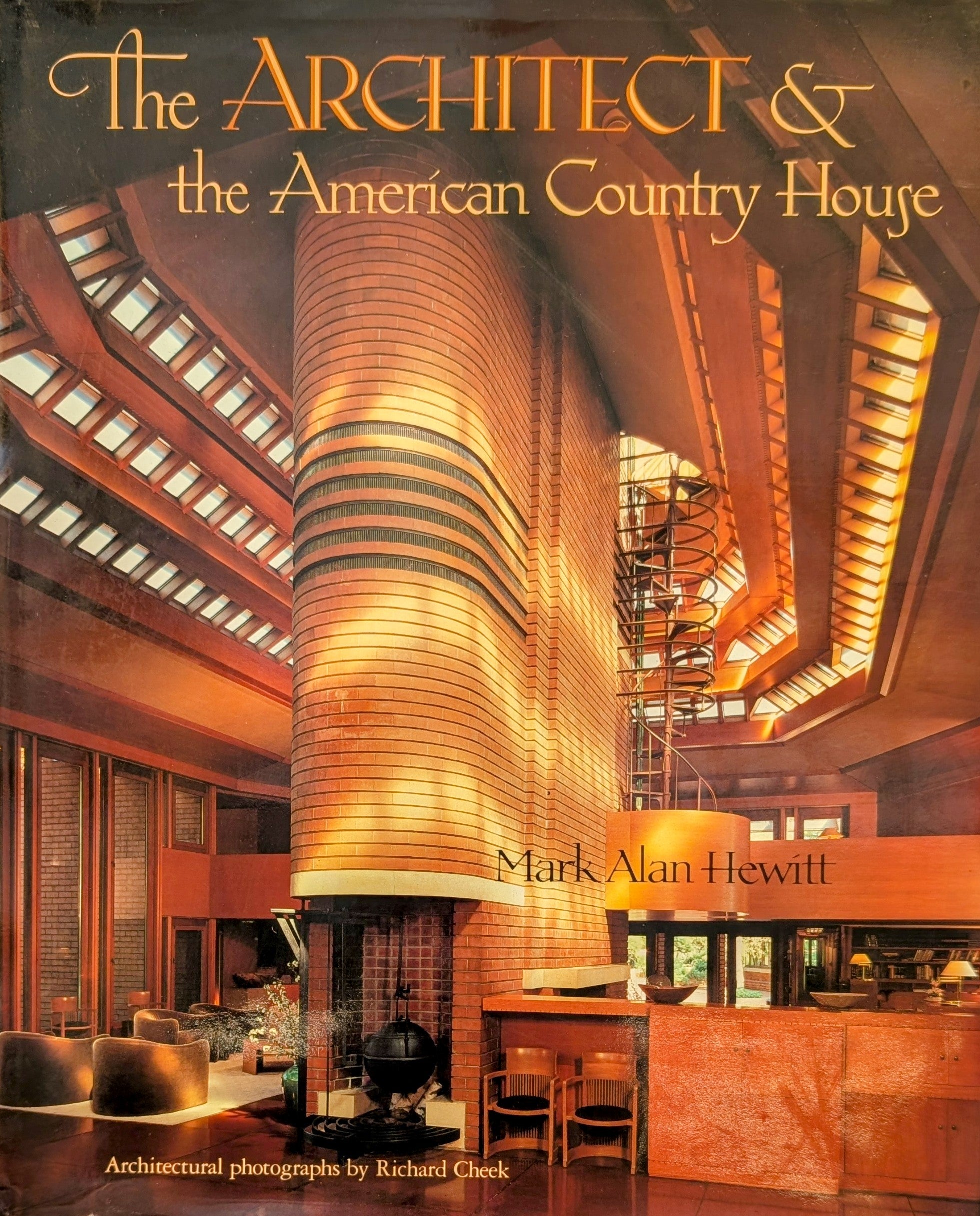 The Architect and the American Country House / 1890-1940